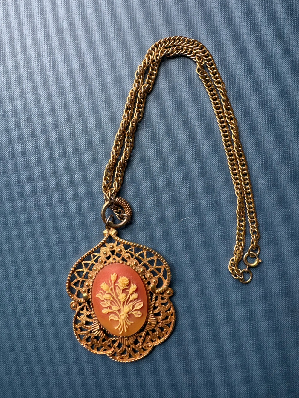 Vintage Gold-Tone Filigree Pendant Necklace with Coral Cameo Center